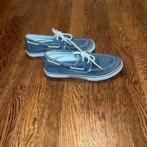 SPERRY Halyard men’s size 5